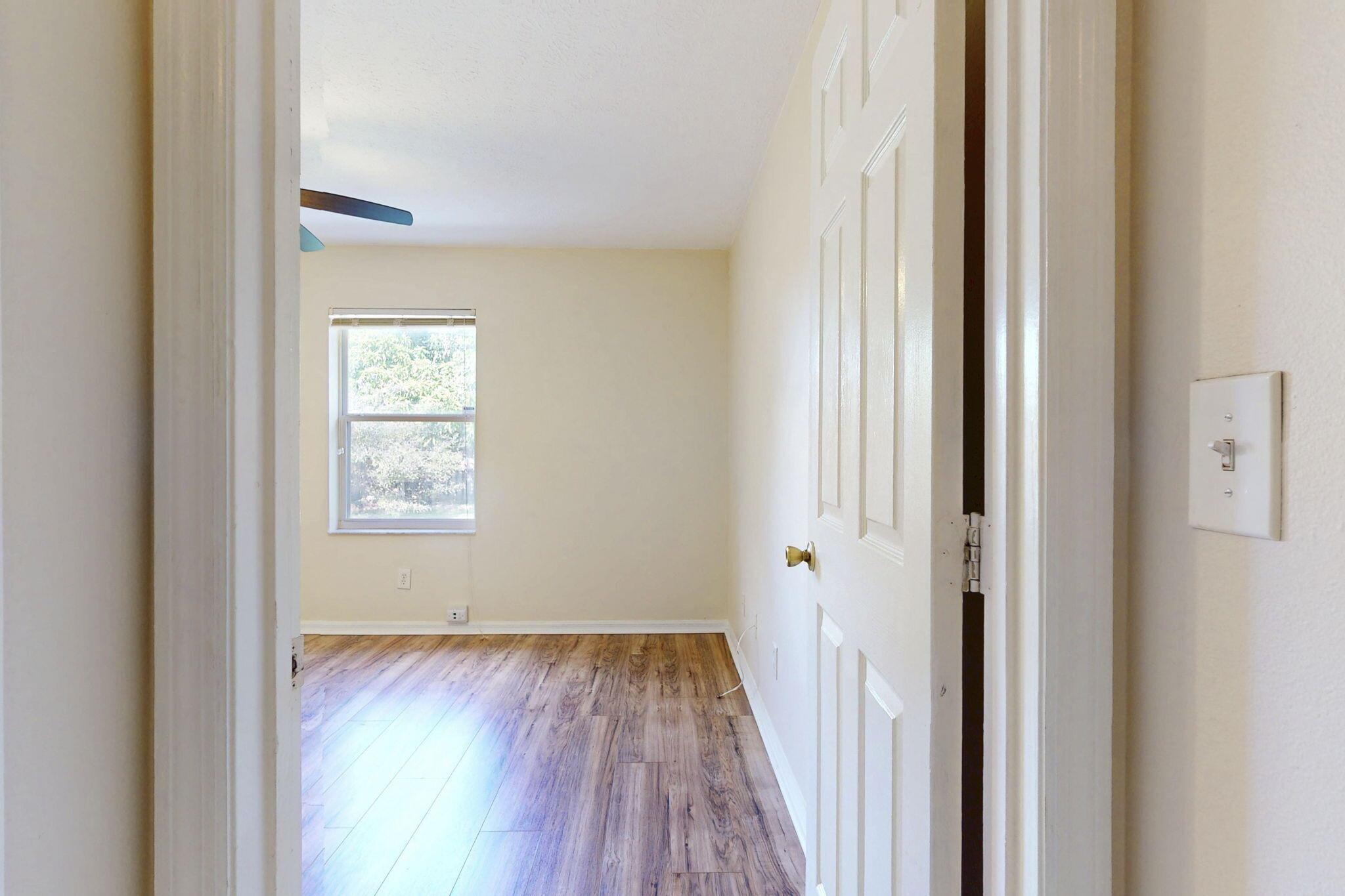 PORT ST LUCIE SECTION 3 - Residential Lease