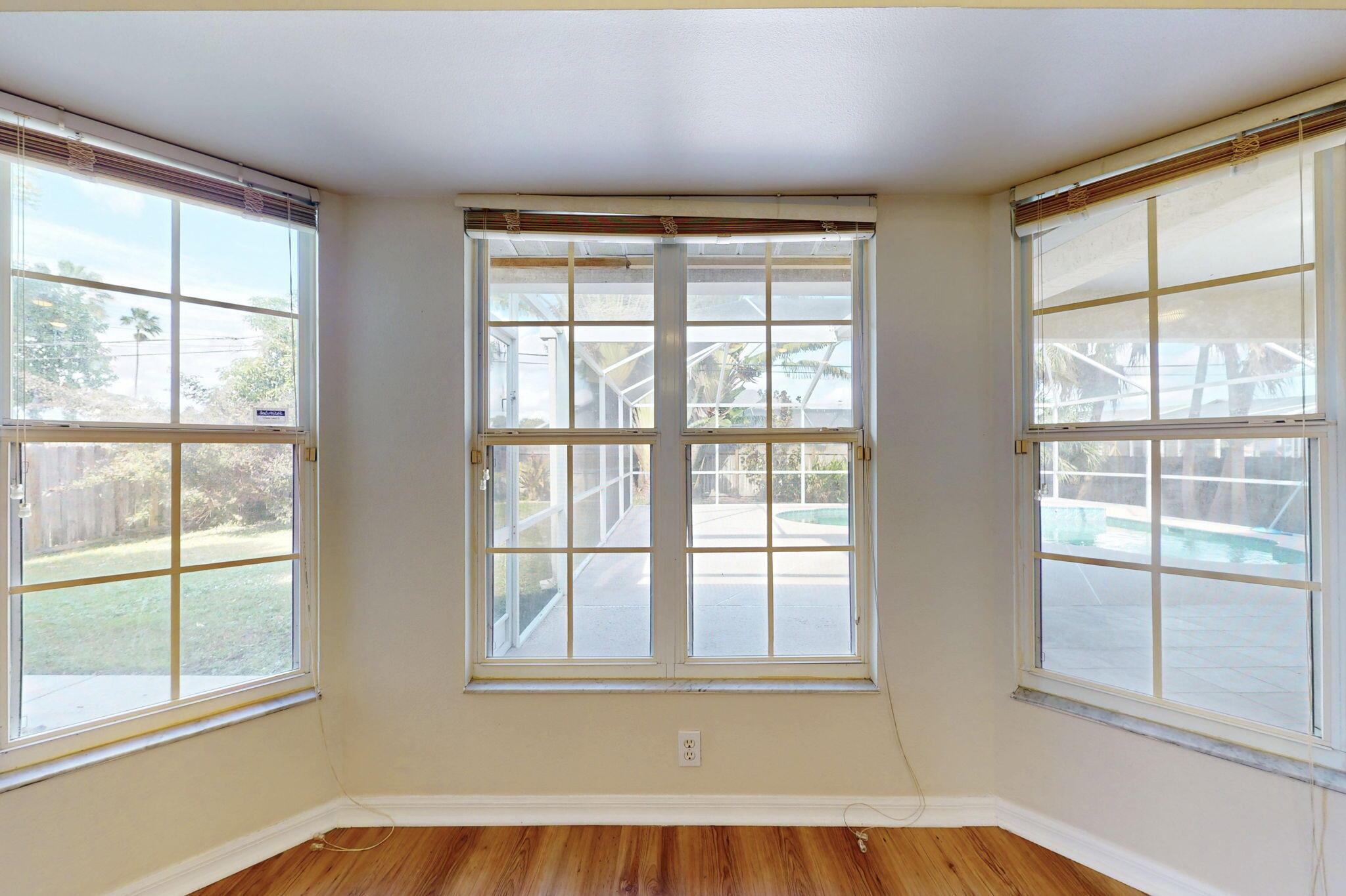 PORT ST LUCIE SECTION 3 - Residential Lease