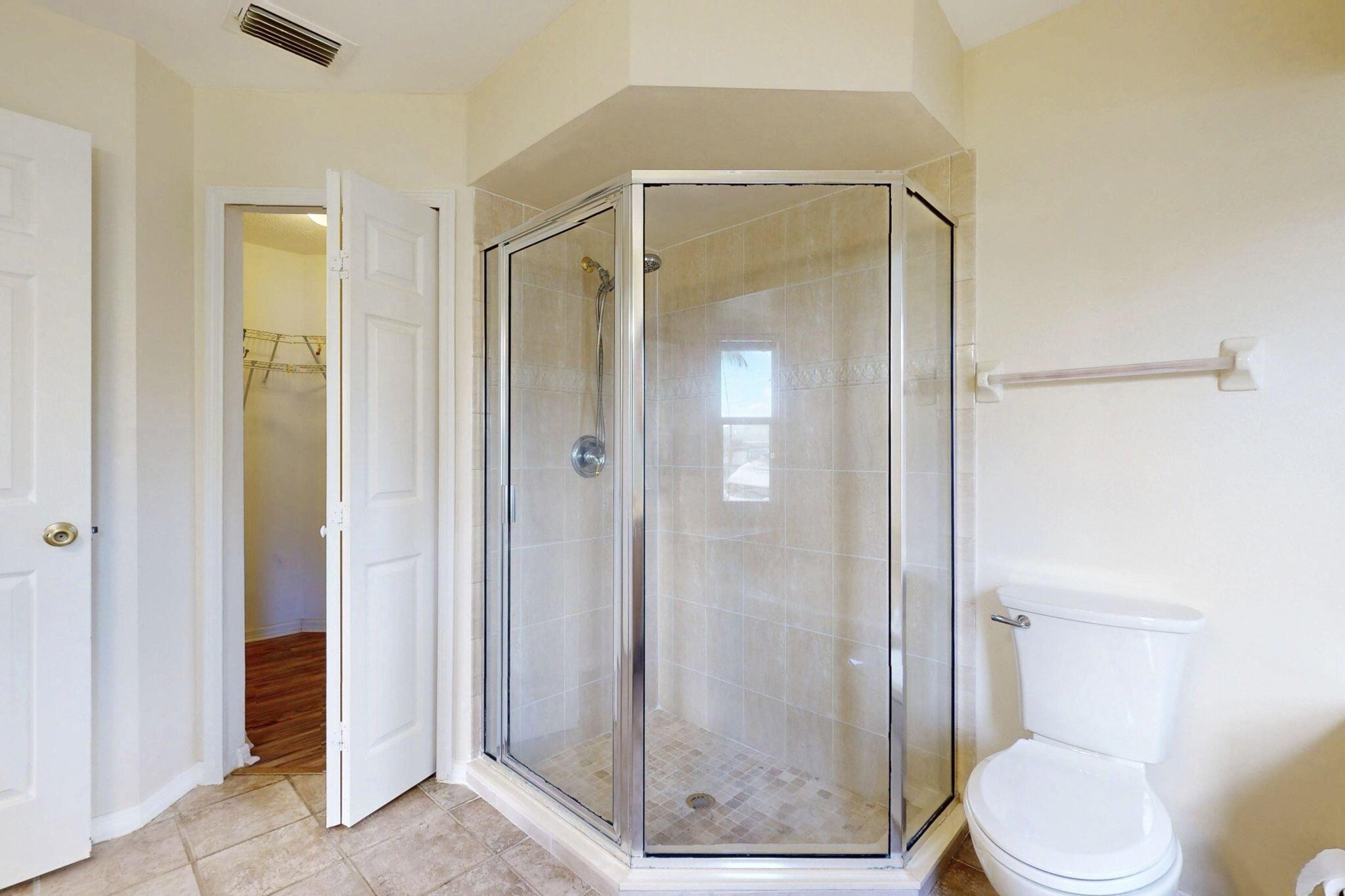 PORT ST LUCIE SECTION 3 - Residential Lease