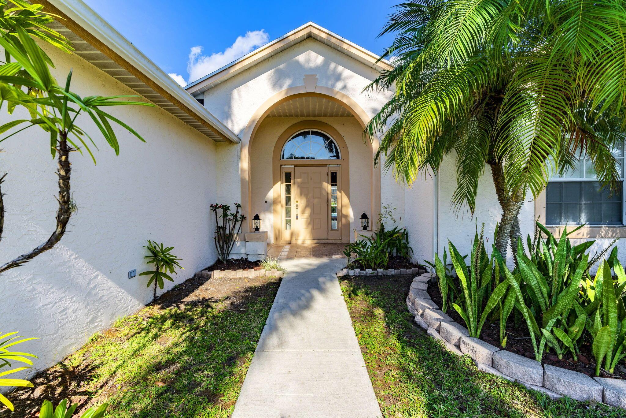 PORT ST LUCIE SECTION 3 - Residential Lease