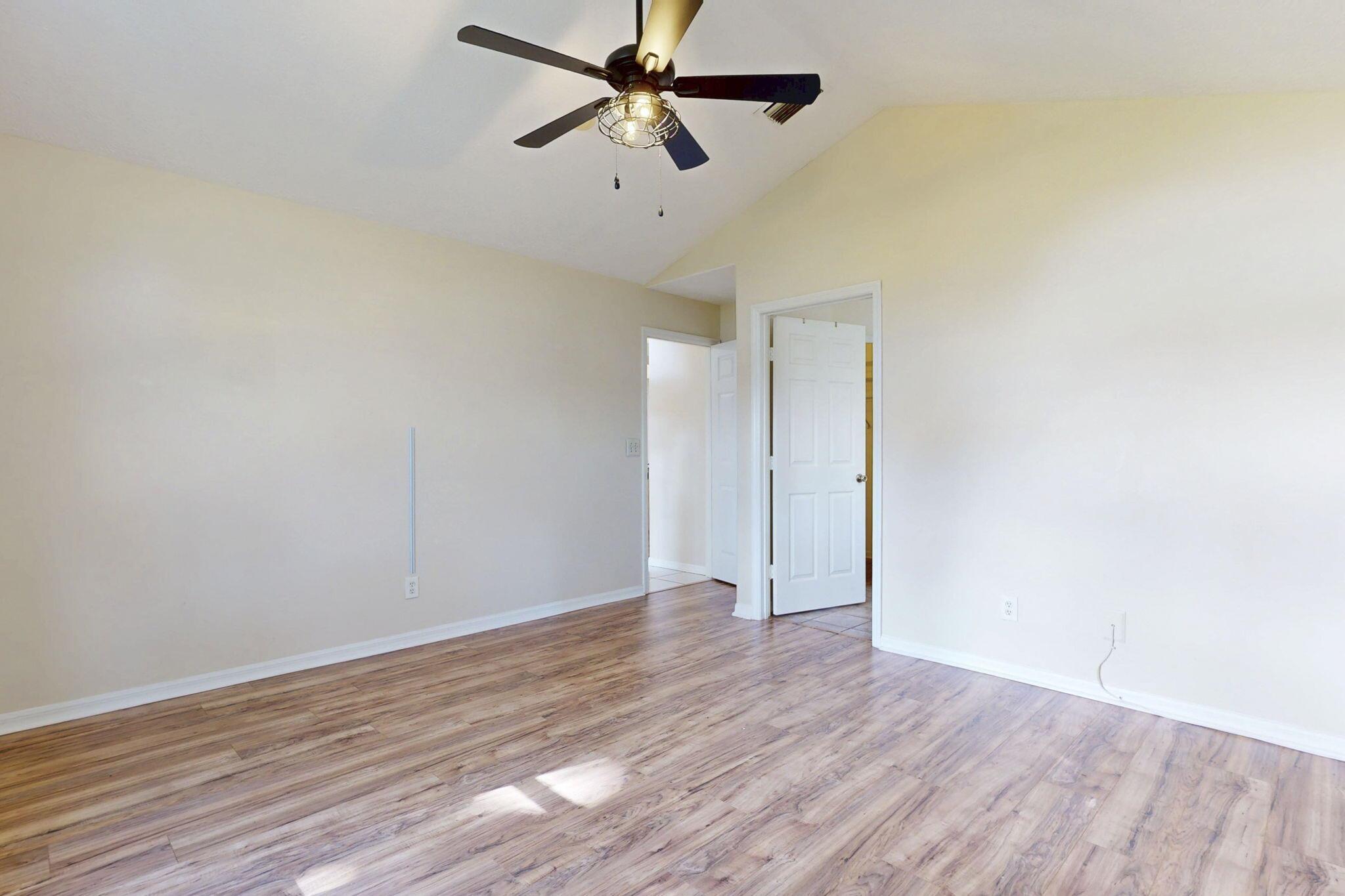 PORT ST LUCIE SECTION 3 - Residential Lease