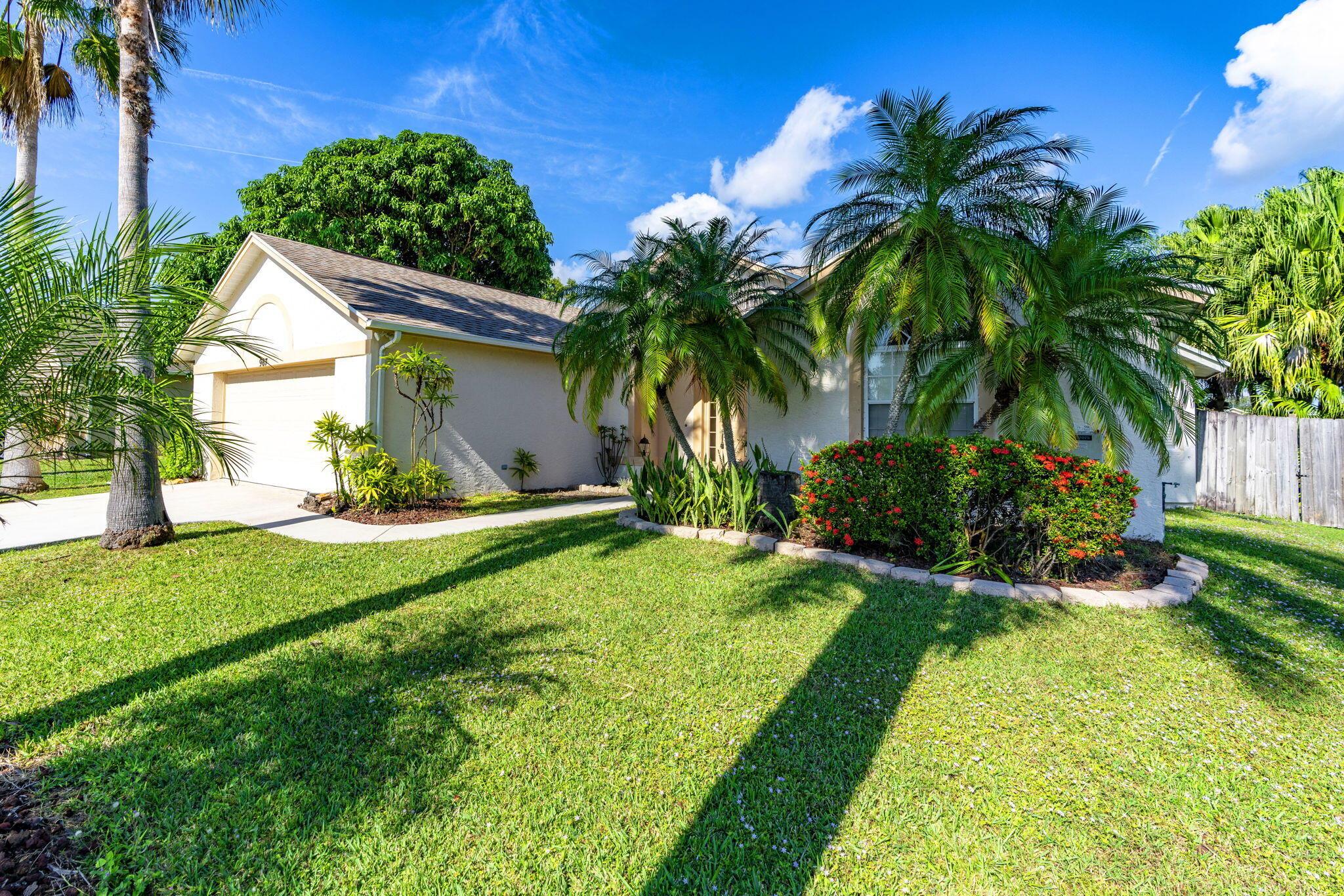 PORT ST LUCIE SECTION 3 - Residential Lease