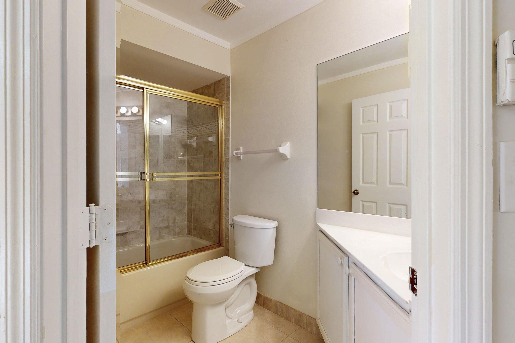 PORT ST LUCIE SECTION 3 - Residential Lease