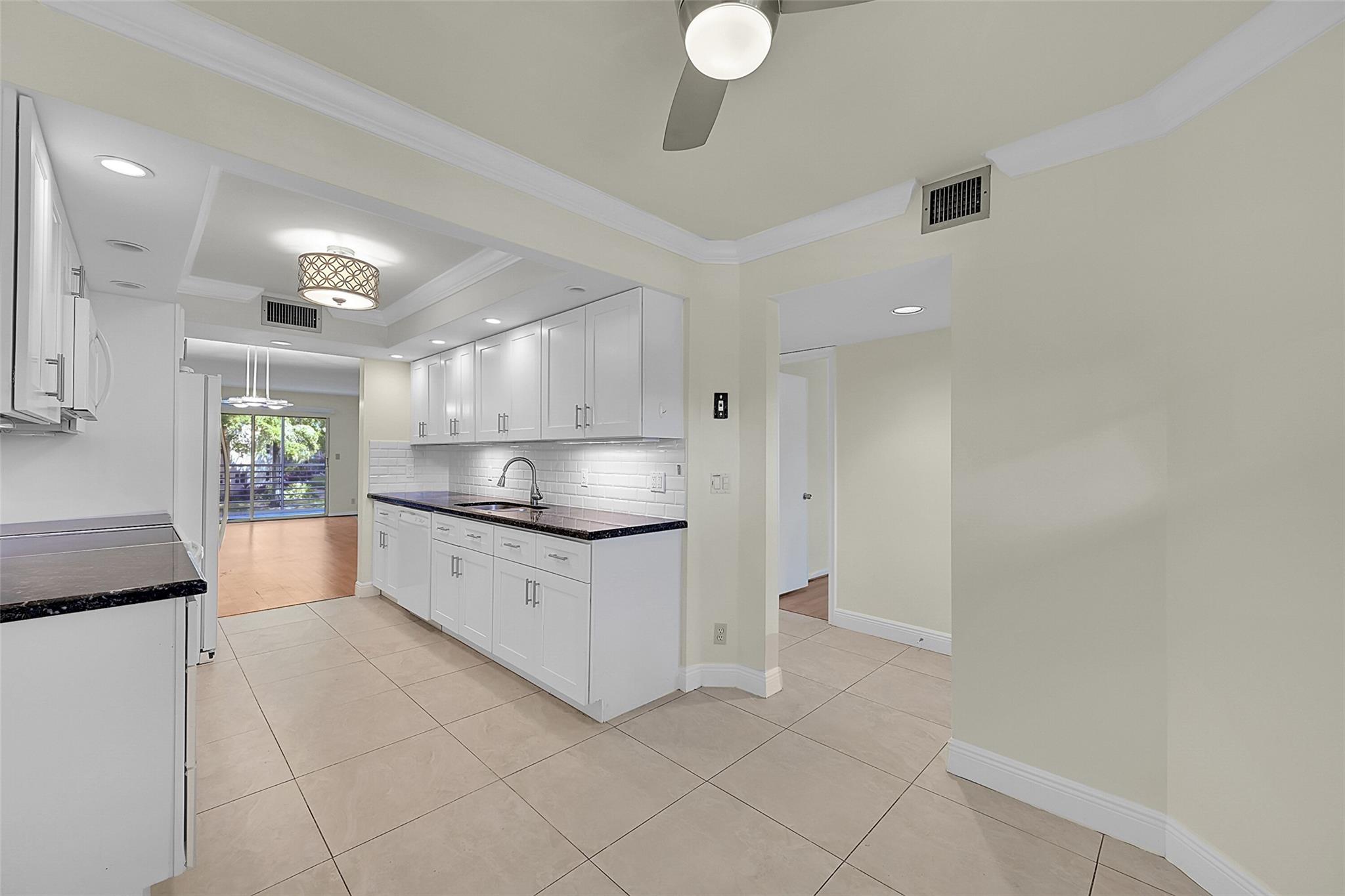 Eleuthera Village B Condo - Residential Lease