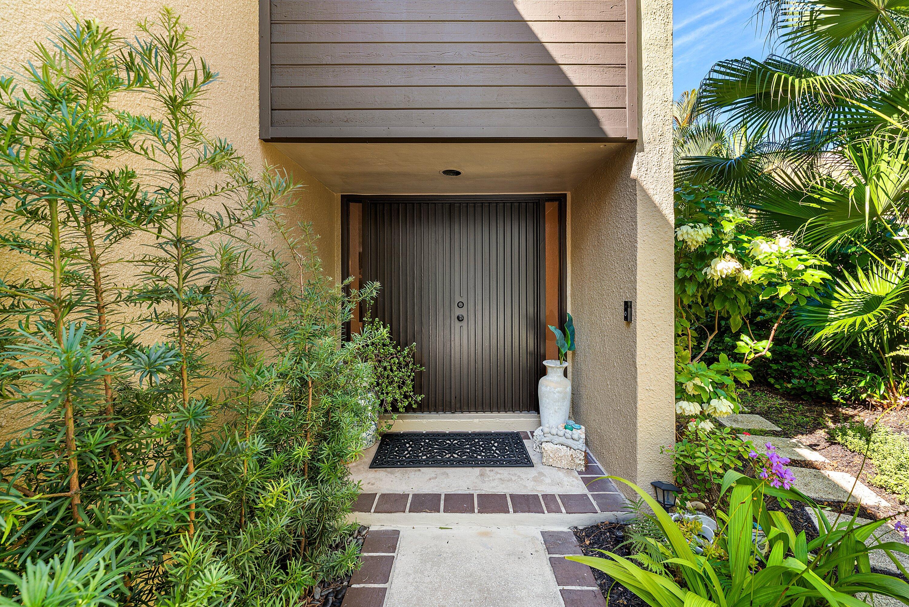 713 Saint Albans Drive