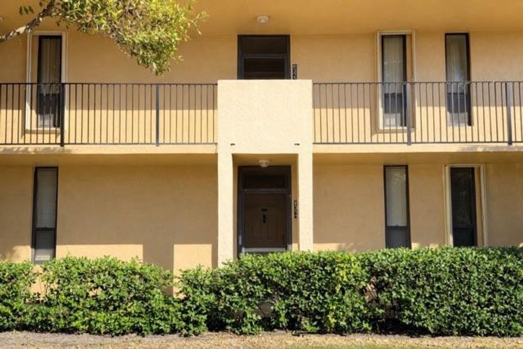 Photo of 6311 Coral Lake Drive #111, Pompano Beach, FL 33063 (MLS # F10550941)