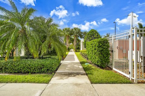 A home in Port St Lucie