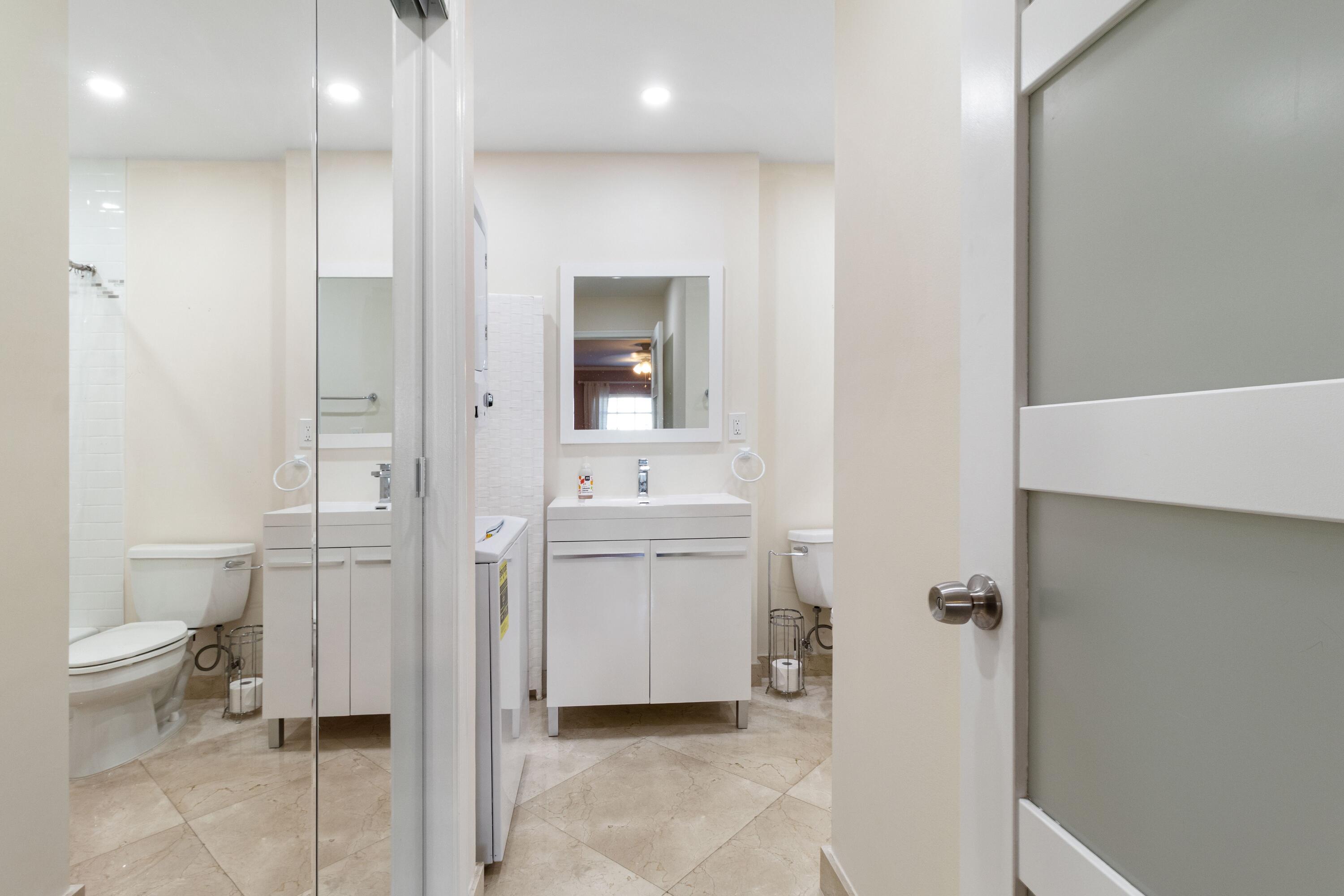 BAY COLONY CLUB CONDO - Residential