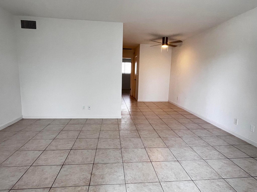 Photo of 4529 NE 21st Avenue #3, Fort Lauderdale, FL 33308 (MLS # B26044502)