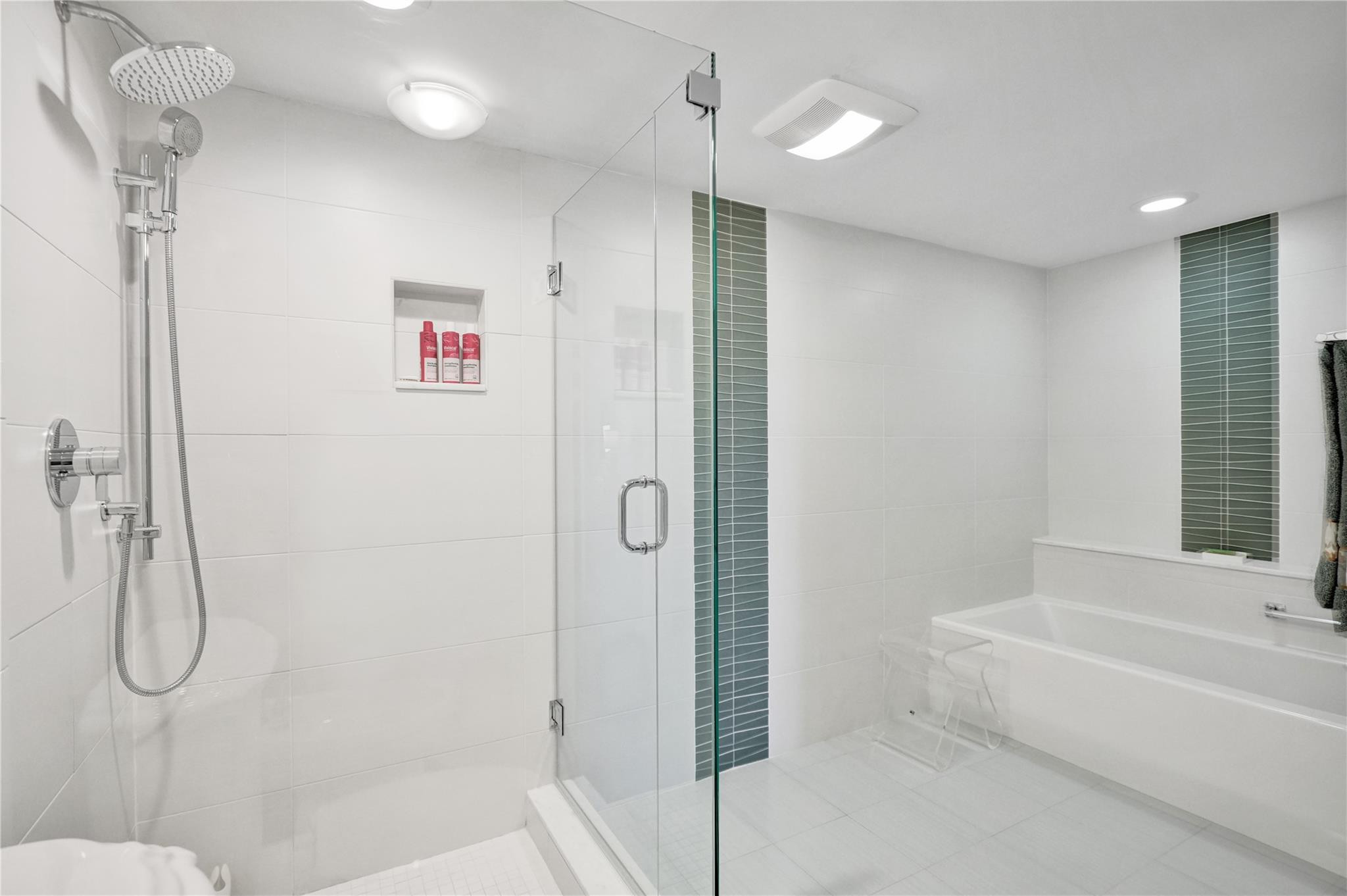 Pilot House - Residential