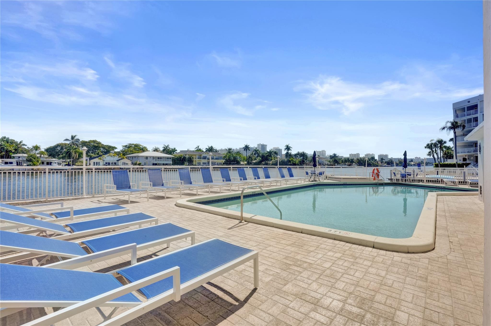 Pilot House - Residential