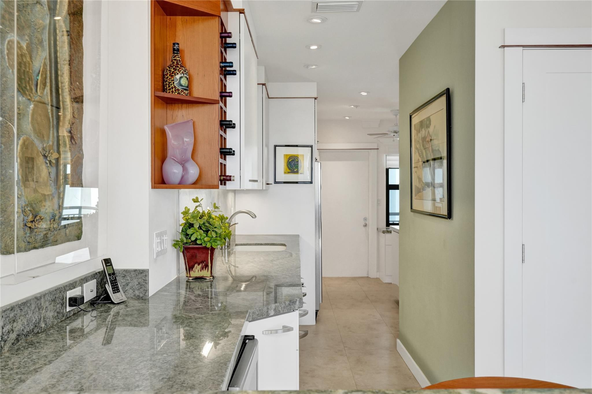 Pilot House - Residential