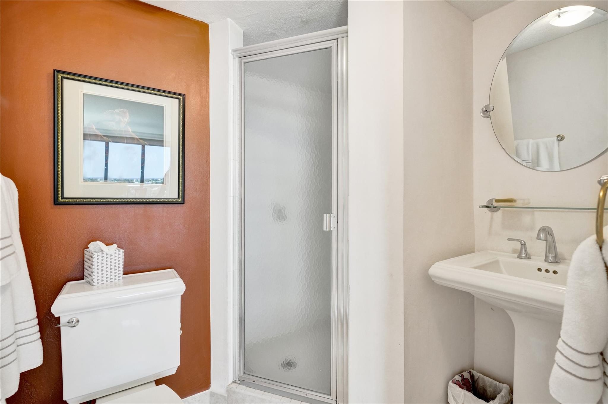 Pilot House - Residential