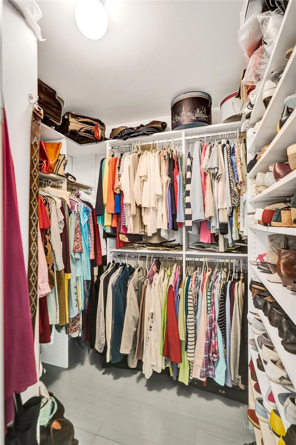 Pilot House - Residential