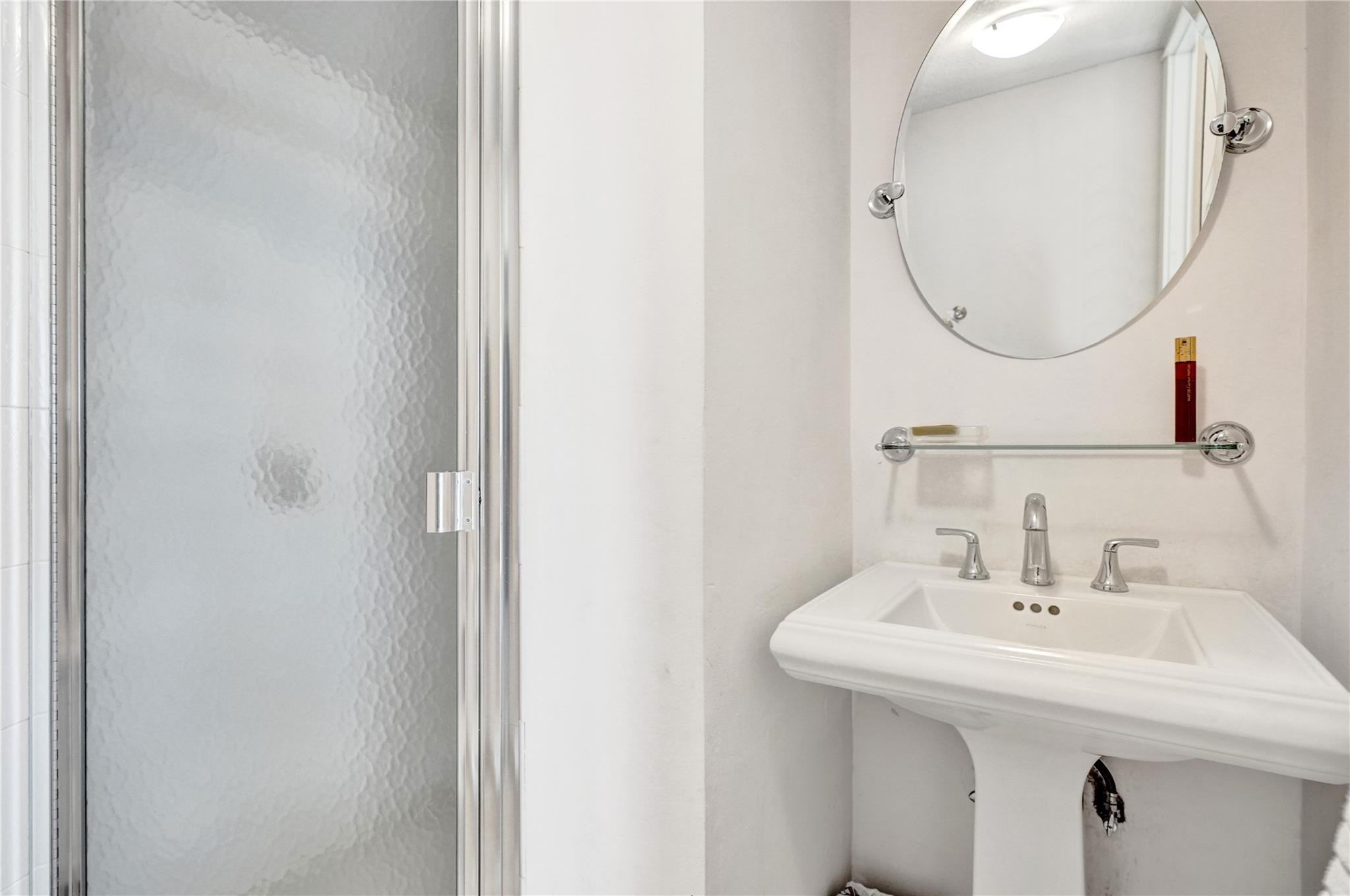 Pilot House - Residential