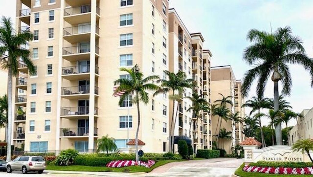 Photo of 1801 N Flagler Drive #432, West Palm Beach, FL 33407 (MLS # R11113768)