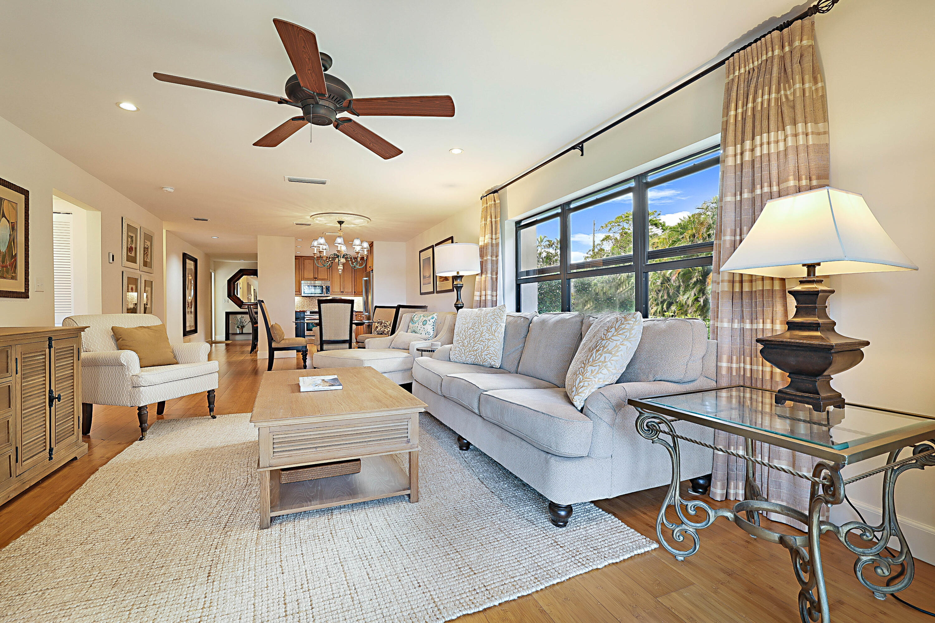 BROADVIEW CONDO - Residential Lease