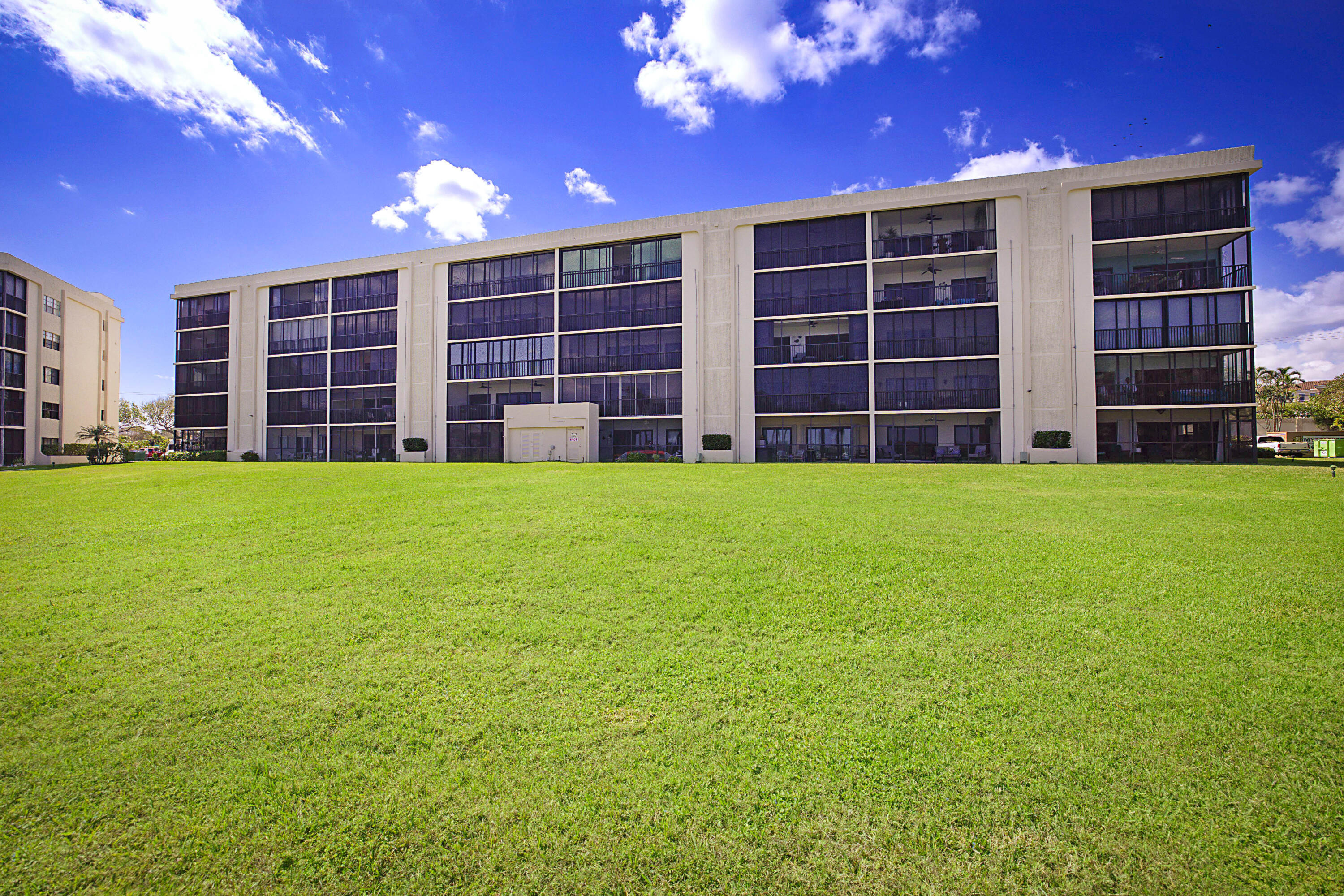 BROADVIEW CONDO - Residential Lease