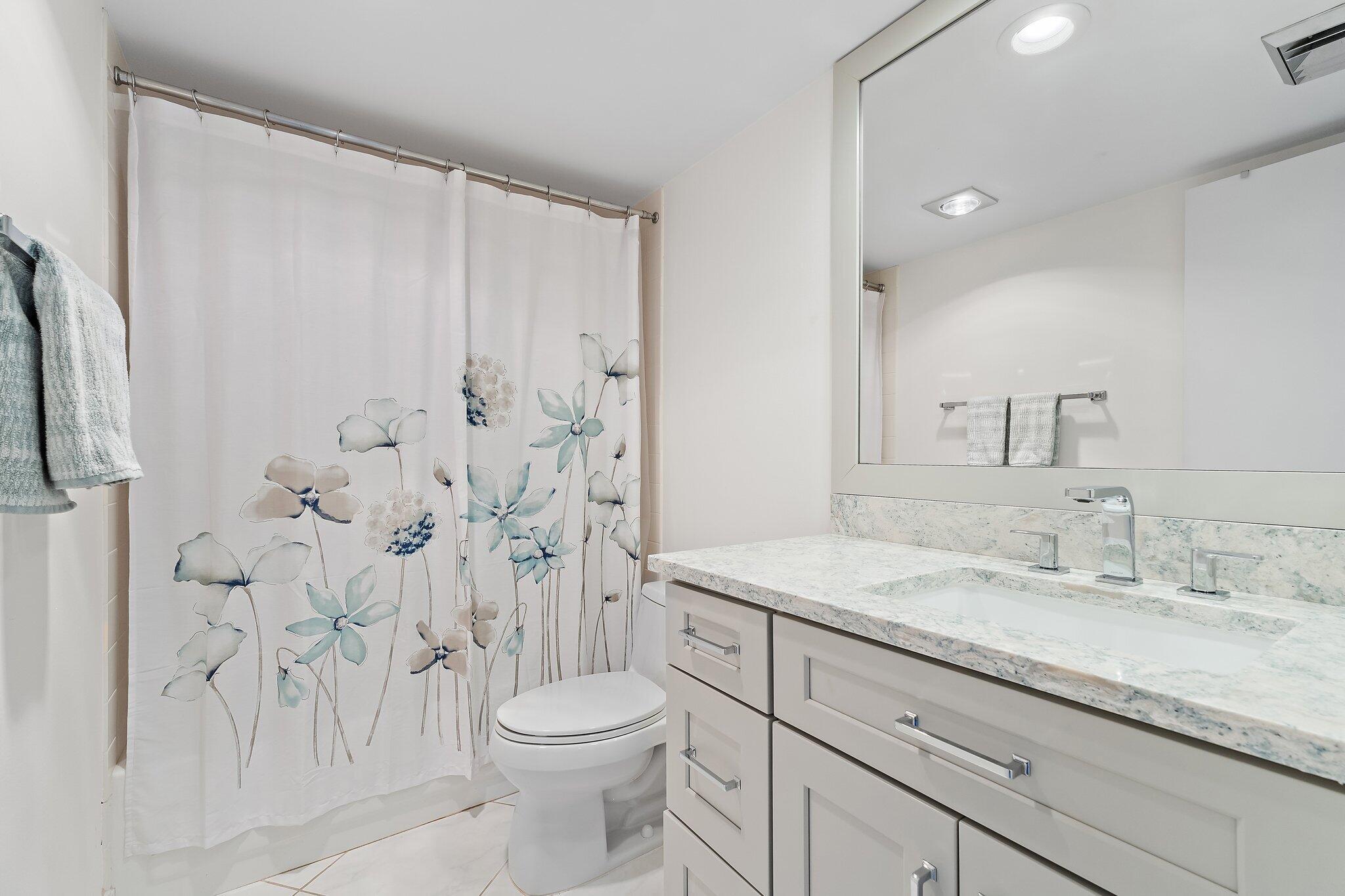 OCEAN TRAIL CONDO II - Residential Lease