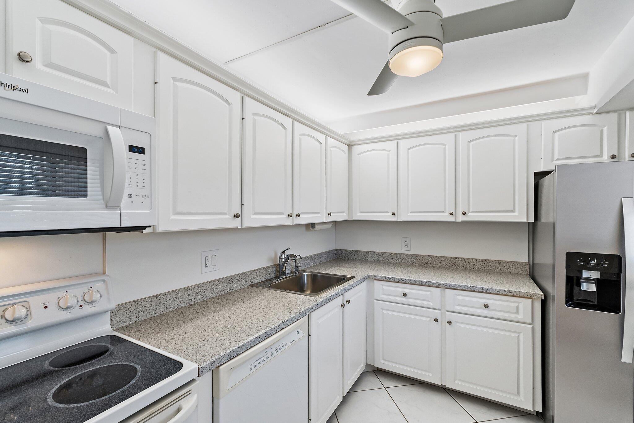 OCEAN TRAIL CONDO II - Residential Lease