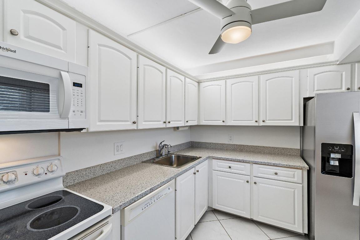 OCEAN TRAIL CONDO II - Residential Lease