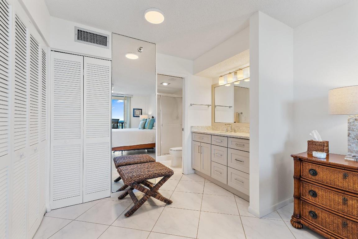 OCEAN TRAIL CONDO II - Residential Lease