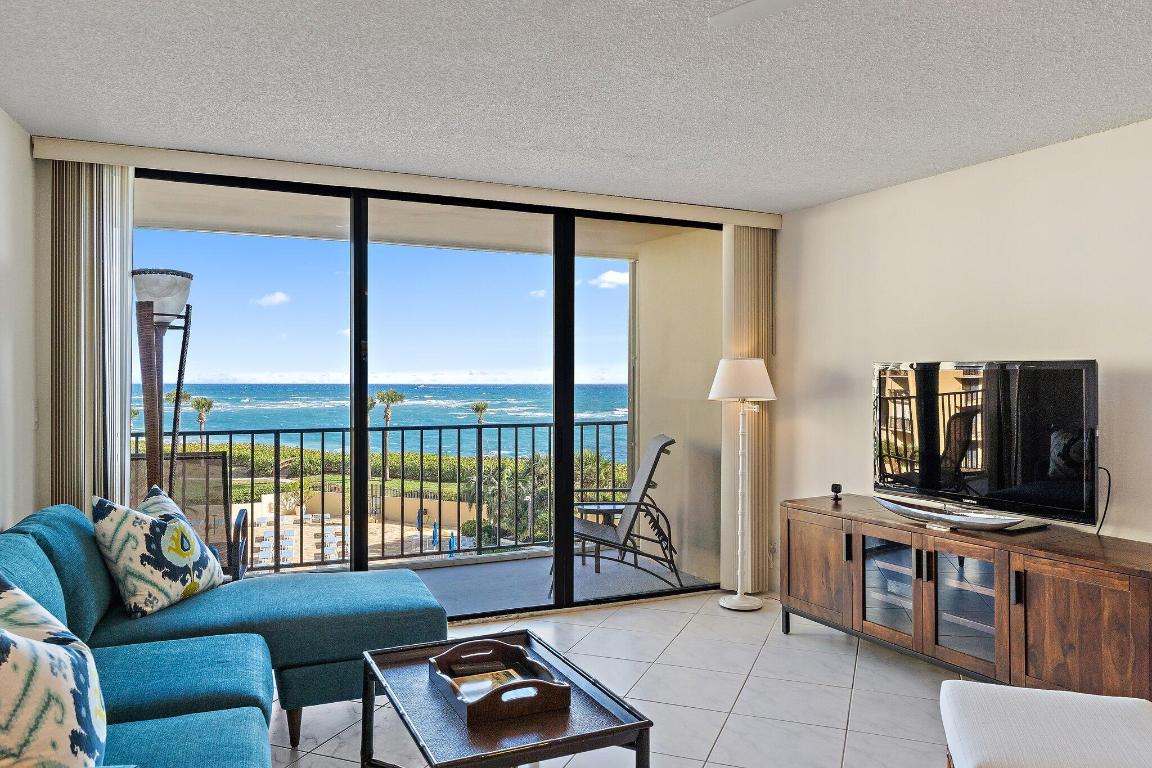 OCEAN TRAIL CONDO II - Residential Lease
