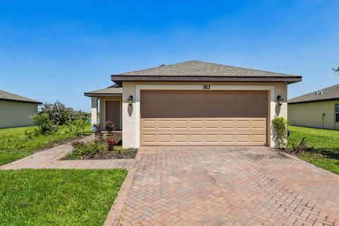 Property photo of 923 Bent Creek Drive, Fort Pierce, FL 34947