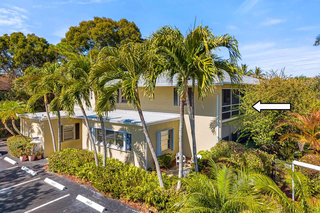 Photo of 939 NW 11th Terrace #04, Stuart, FL 34994 (MLS # R11155619)