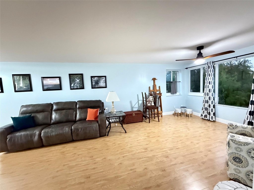 DEVON CONDOMINIUM - Residential