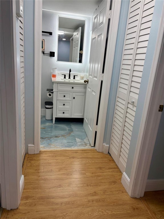 DEVON CONDOMINIUM - Residential