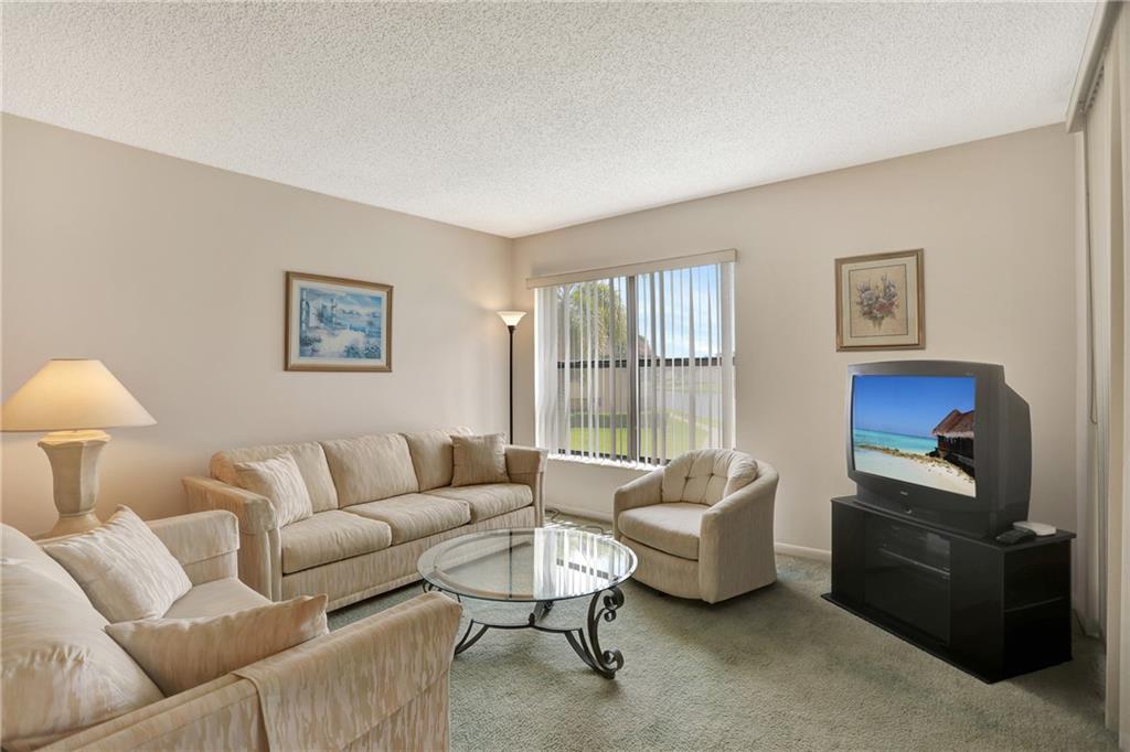 Boca Glades - Residential