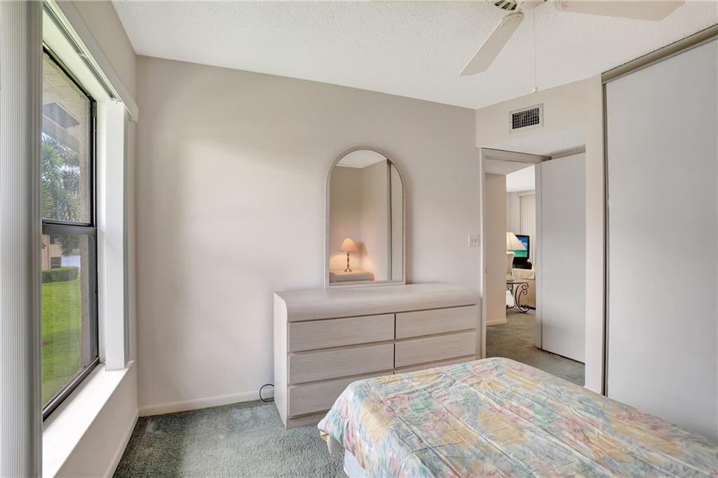 Boca Glades - Residential