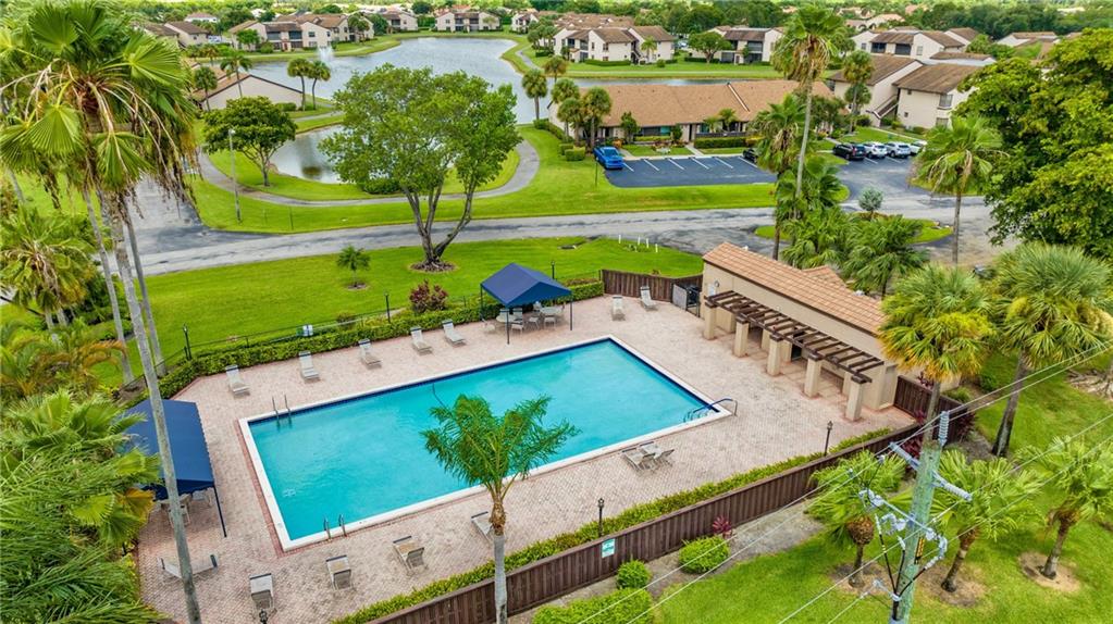Boca Glades - Residential