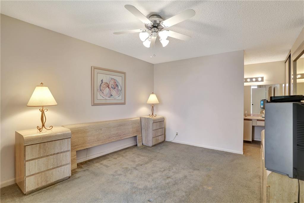 Boca Glades - Residential