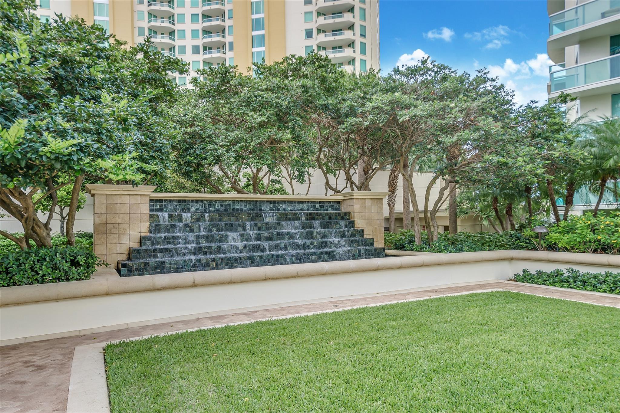 WATERGARDEN CONDO - Residential Lease