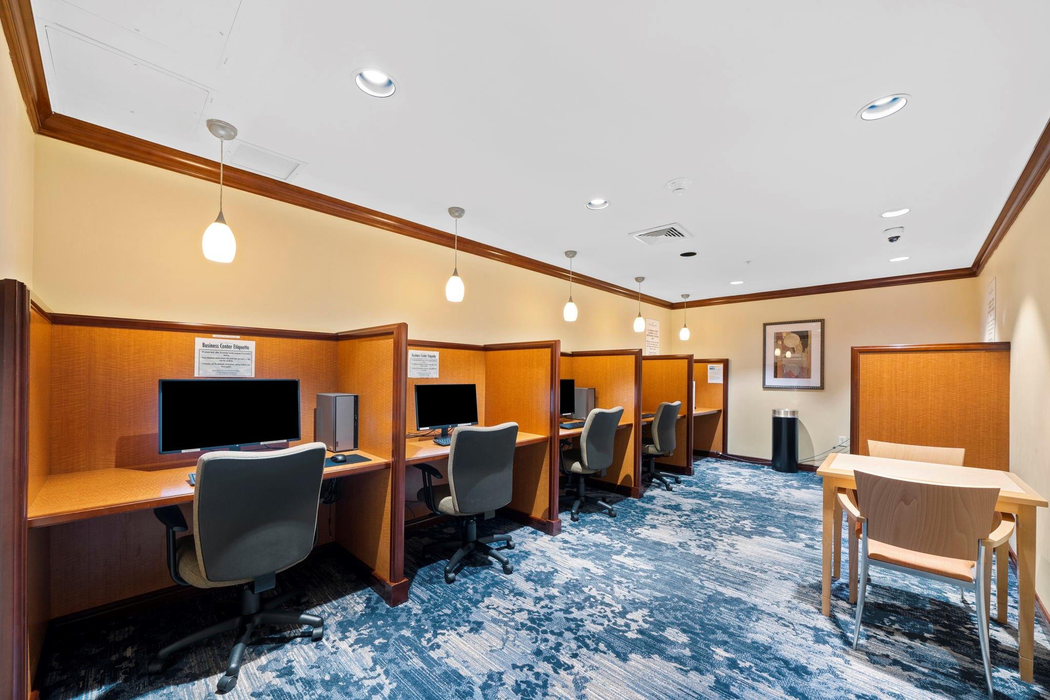 WATERGARDEN CONDO - Residential Lease