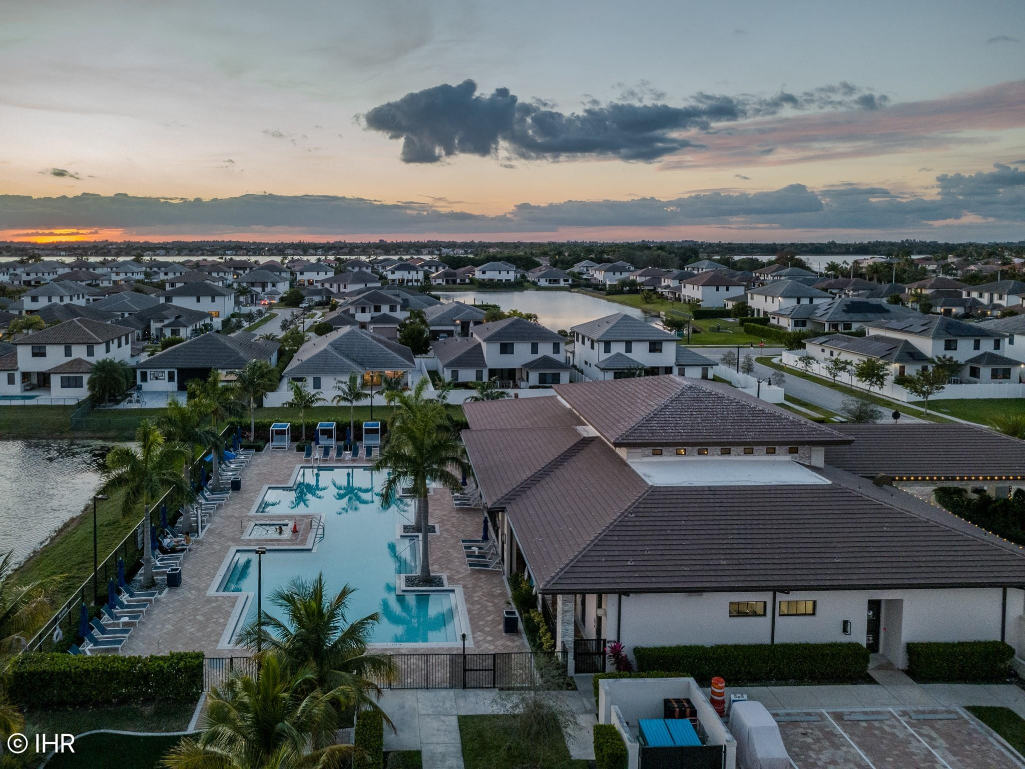 Tuscan Isles 183-435 B - Residential