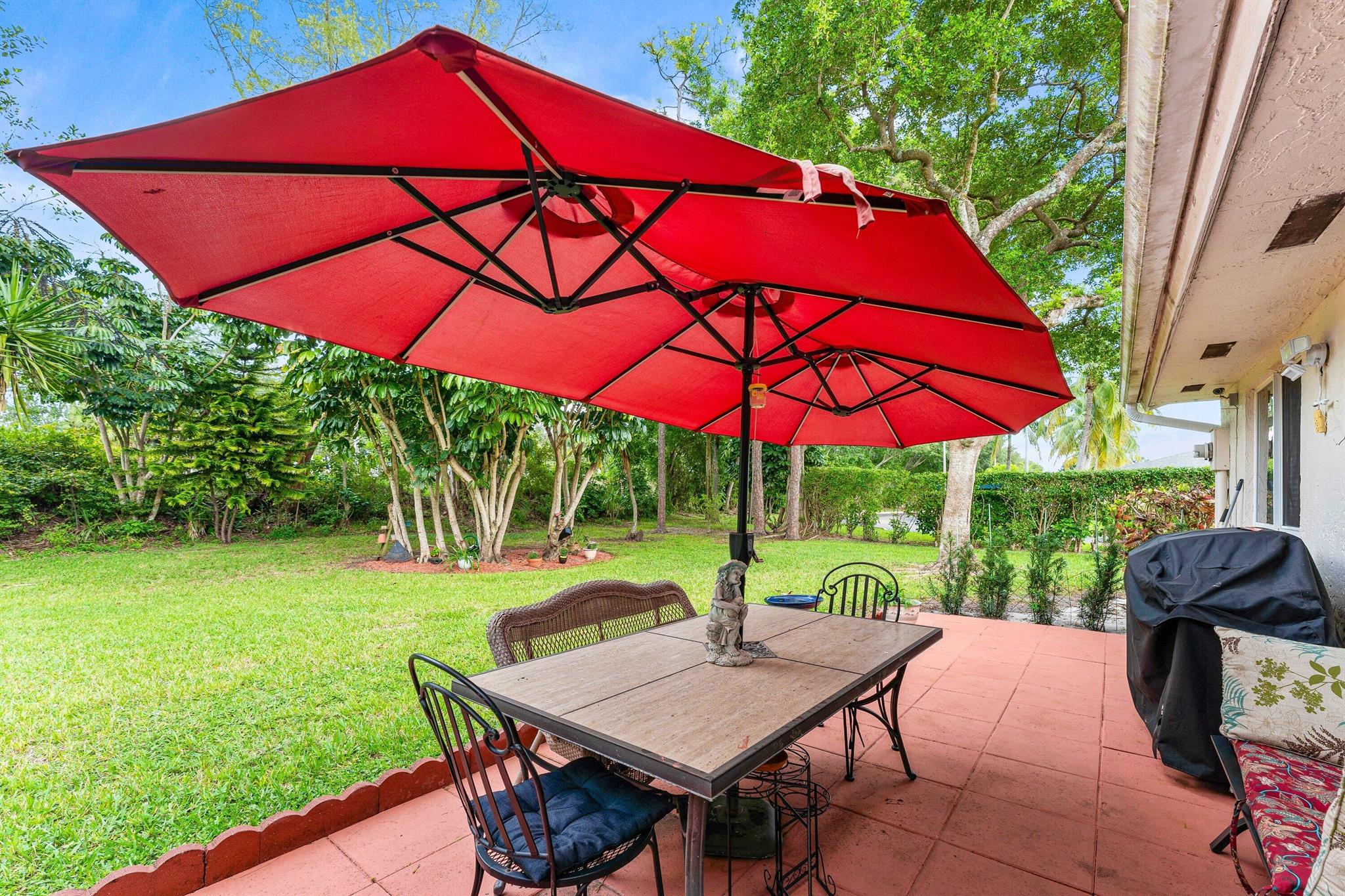 Poinciana Place Town Home - Residential