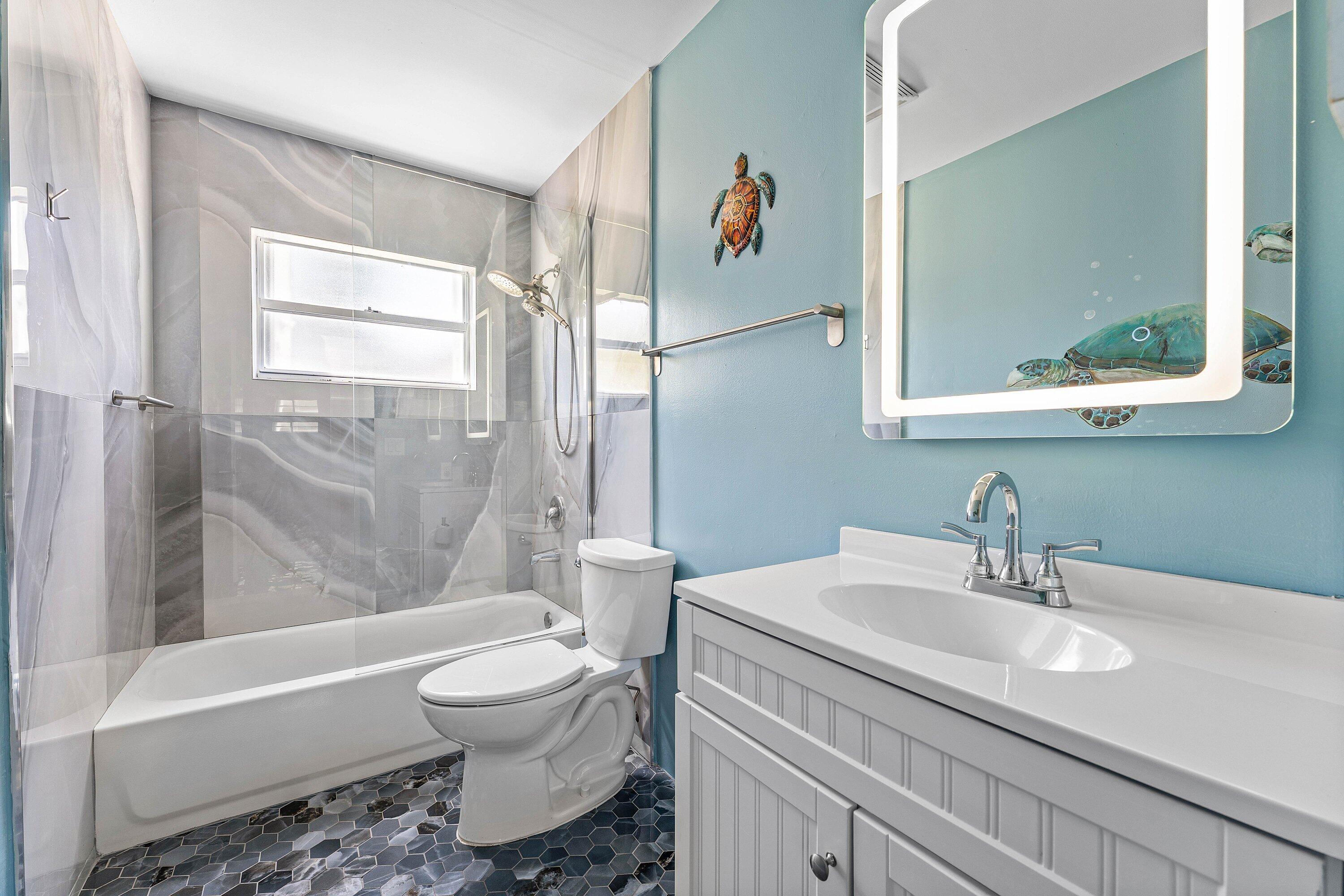 S/D OF 21-44-43, W 1/2 IN - Residential