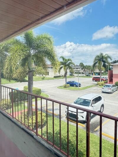 Century Village - GOLFS E - Residential Lease