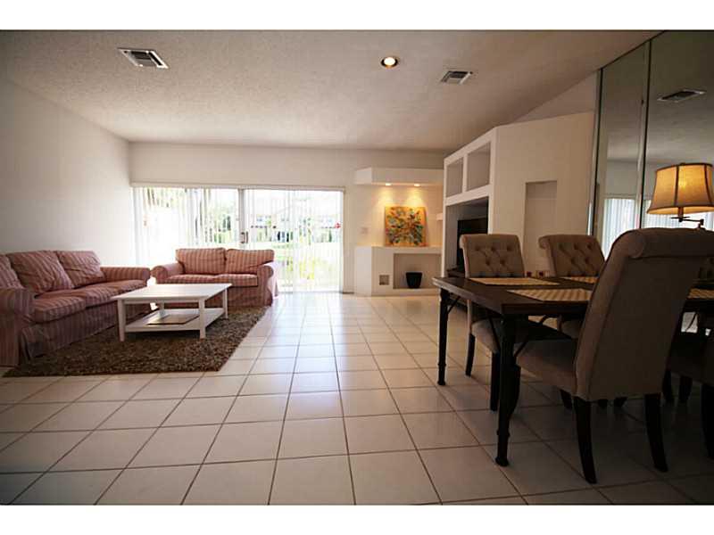 Coral Lakes - Residential