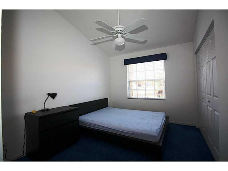 Coral Lakes - Residential