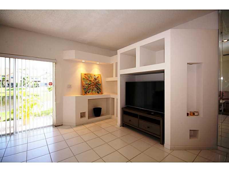 Coral Lakes - Residential