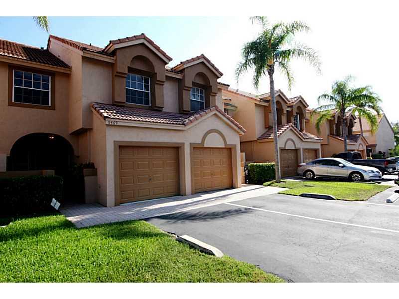 Coral Lakes - Residential