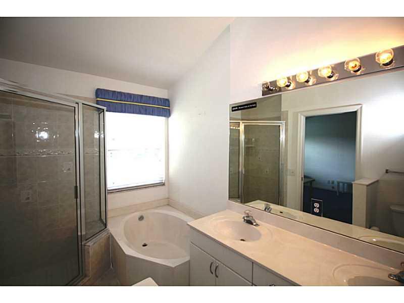 Coral Lakes - Residential