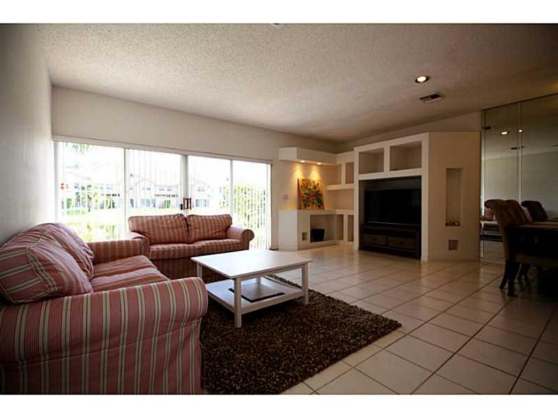 Coral Lakes - Residential