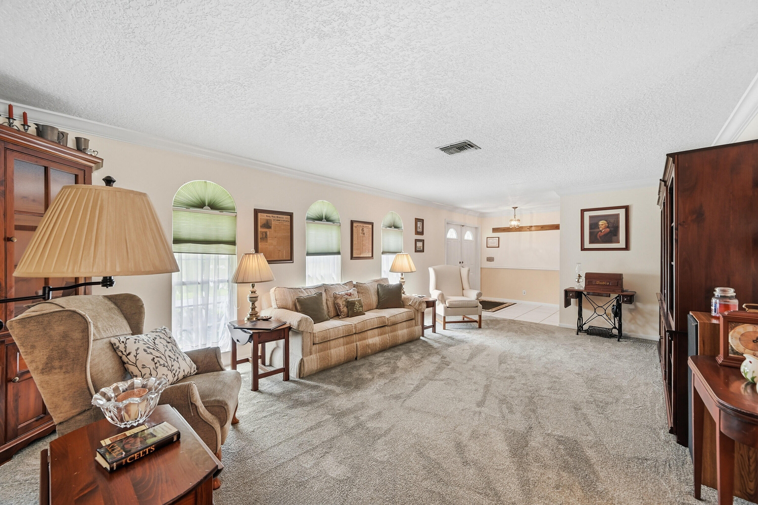 CORAL SPRINGS COUNTRY CLUB - Residential