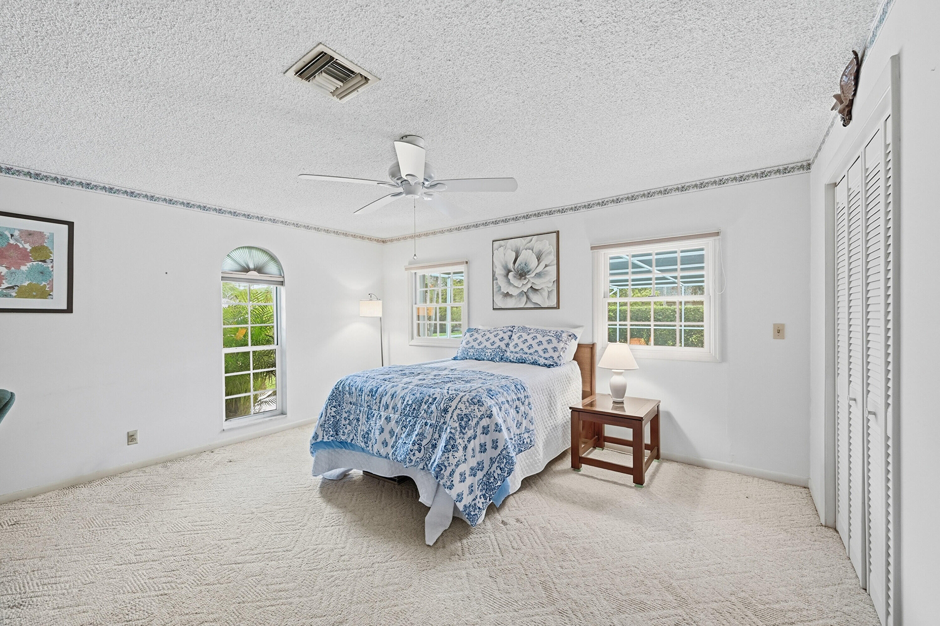 CORAL SPRINGS COUNTRY CLUB - Residential