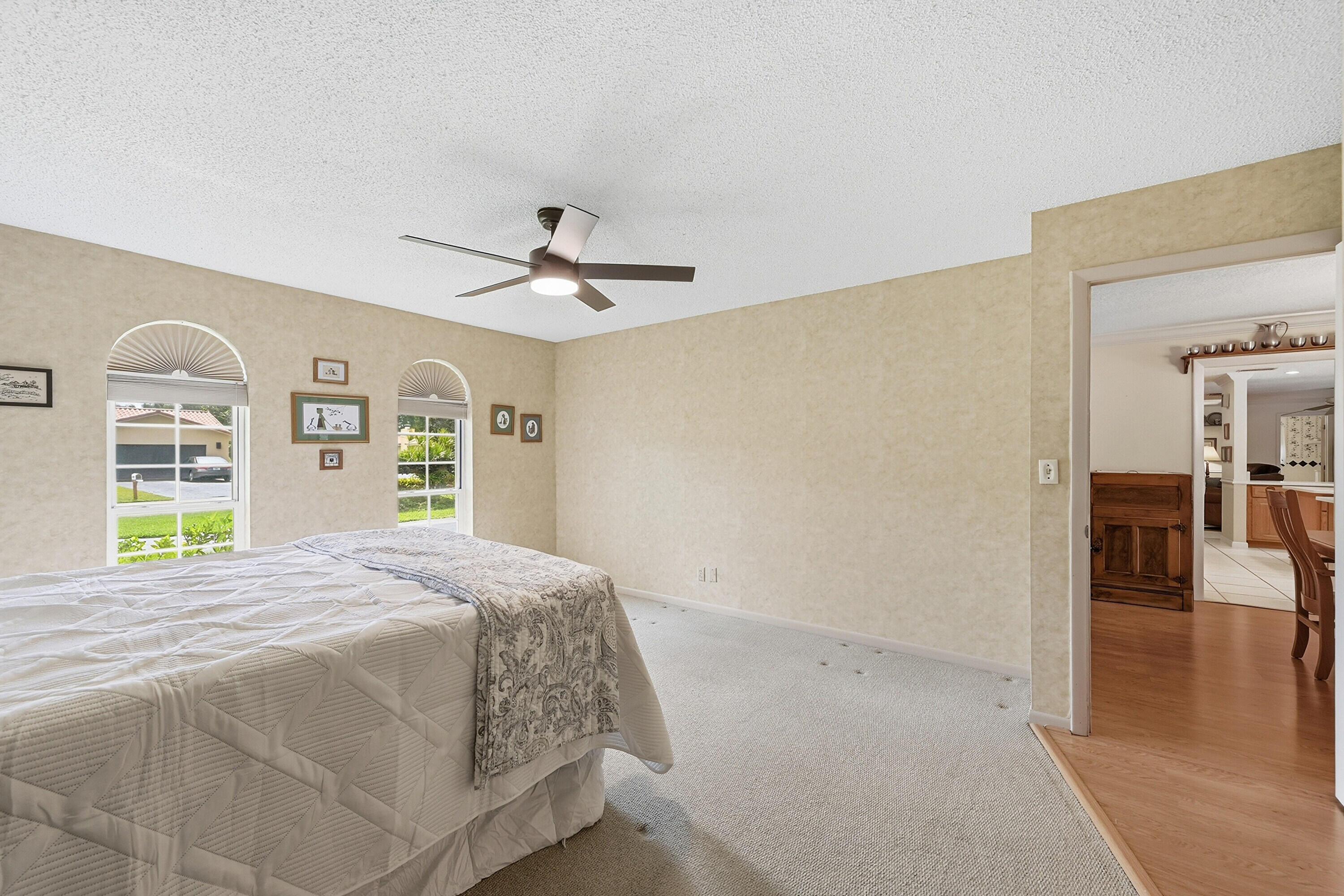 CORAL SPRINGS COUNTRY CLUB - Residential